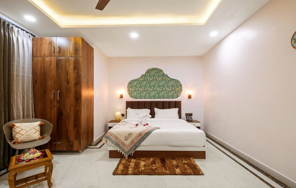 The Neeraj Ganga Rani Mahal