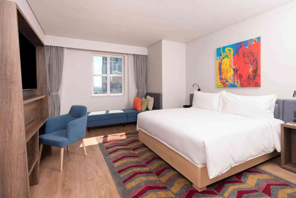 Hampton By Hilton Sandton Grayston