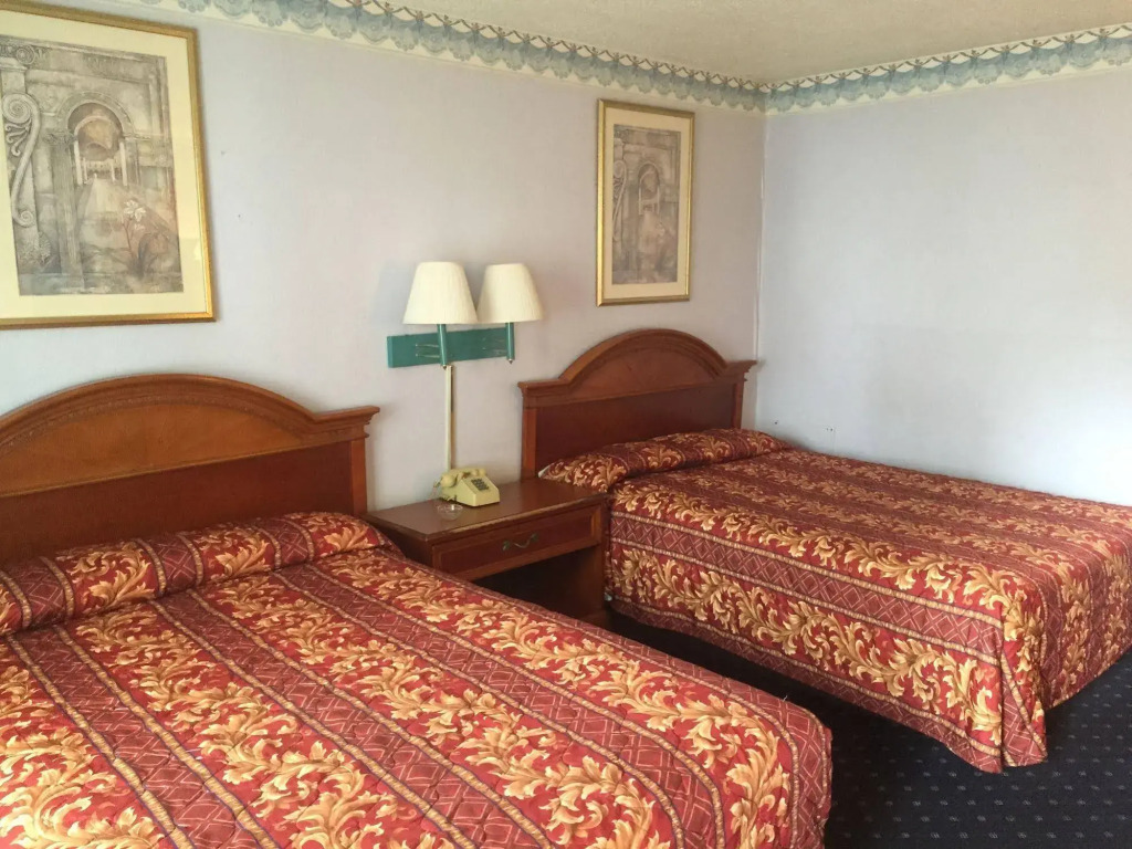 Imperial Motel