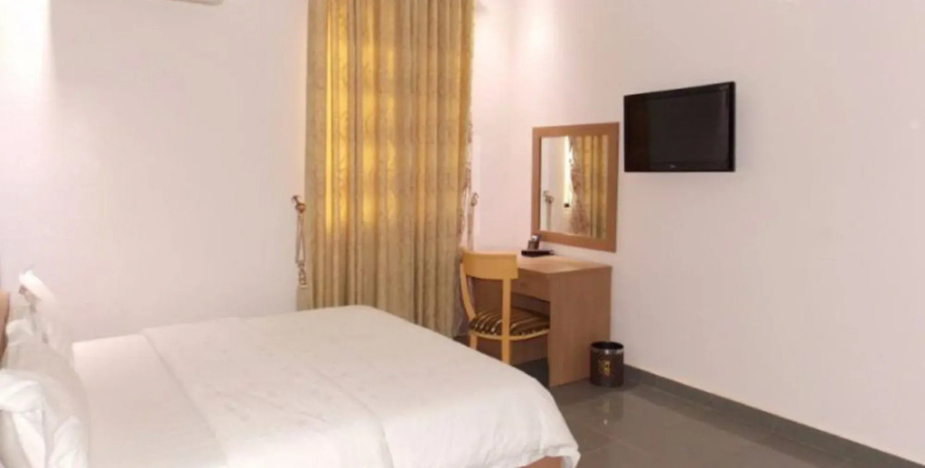Kapino Suites