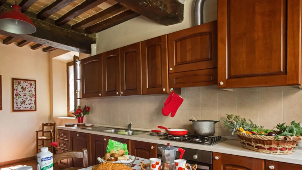 Nice Independent Country House With Pool and View on the Castle-cascina Arcangelo