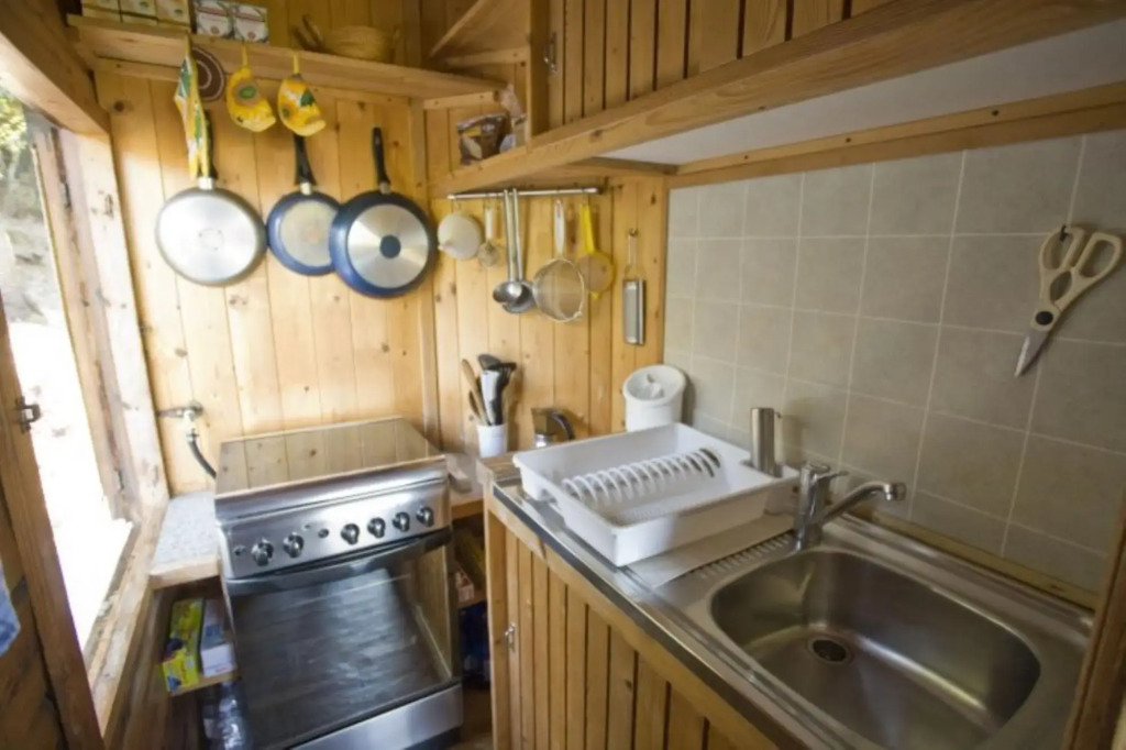 Seccione Chalet 1 Finnish pine cottage with outdoor area overlooking the sea-CHALET SECCIONE 1