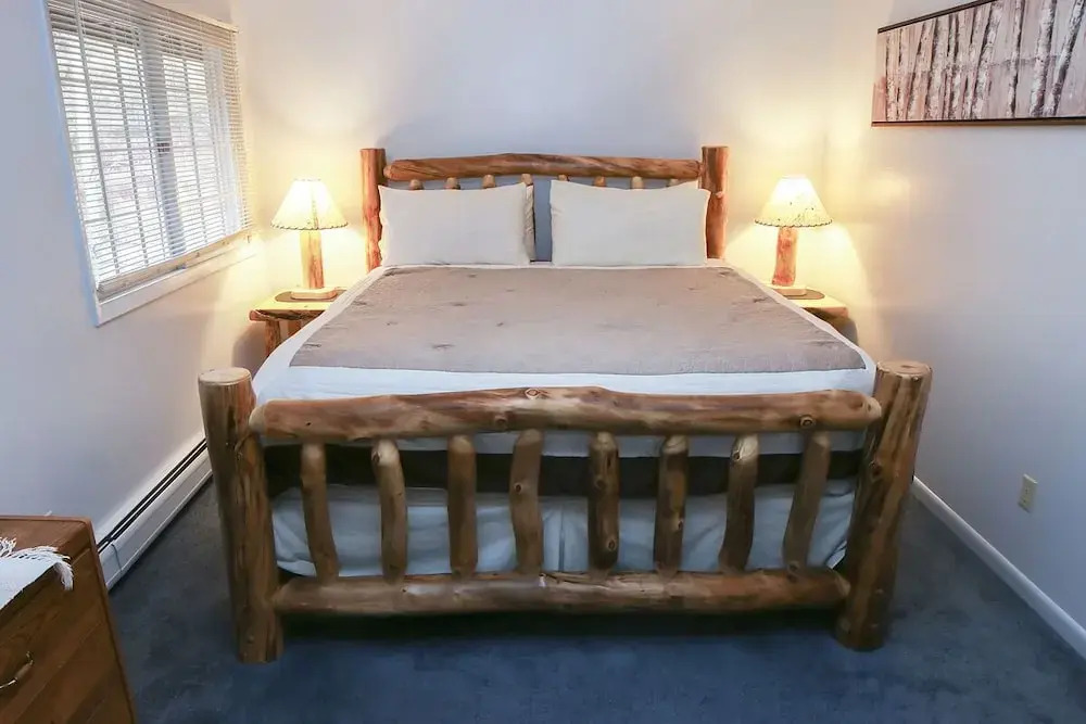 Fawn Valley Inn: 210