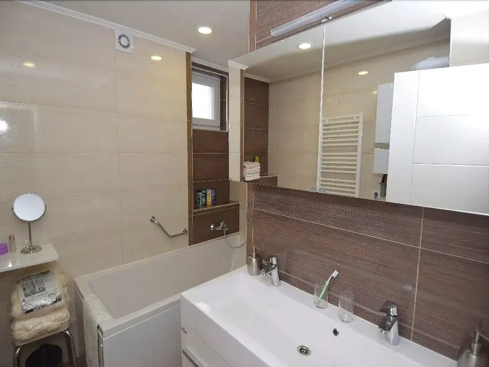 Apartments Lazeta