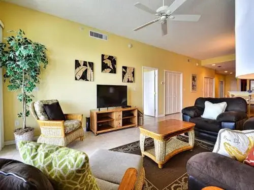 Harborview Grande 604