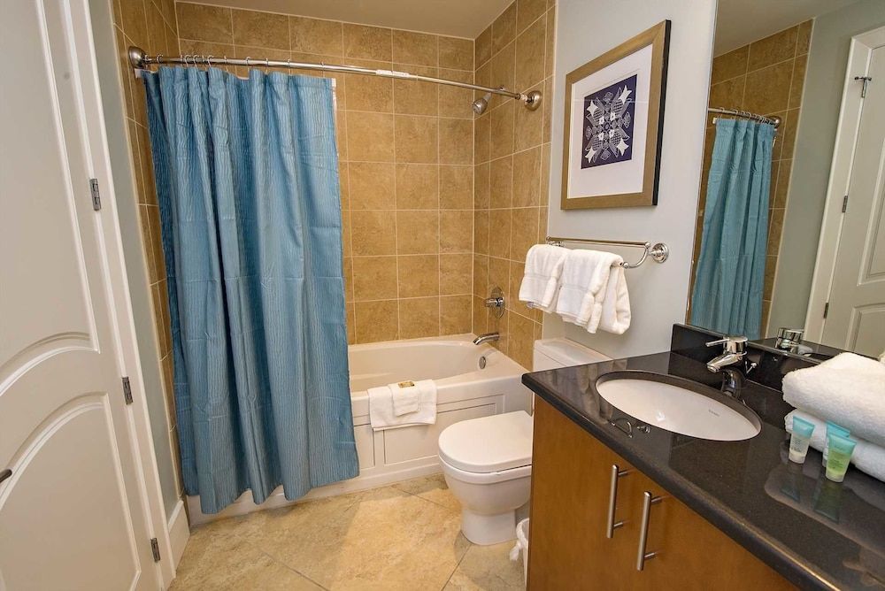 Turquoise Place 1909d 4 Bedrooms 4.5 Bathrooms Condo