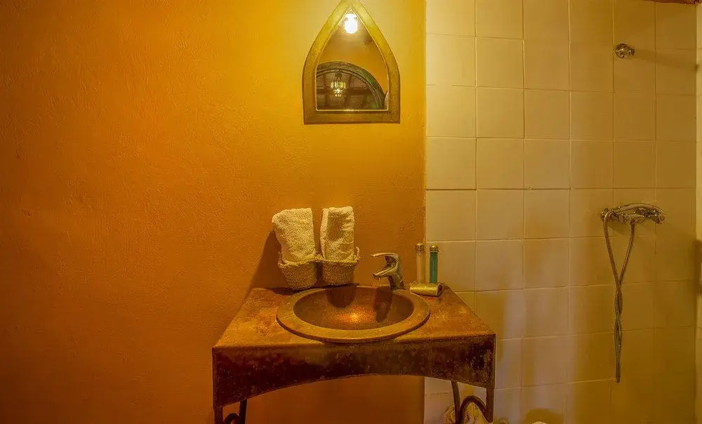 Chez Le Pacha - Authentic Sahara Hotel Mhamid