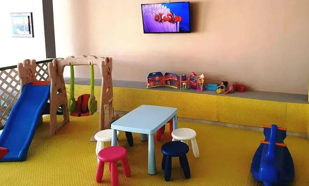 Caravel Hotel Apartments