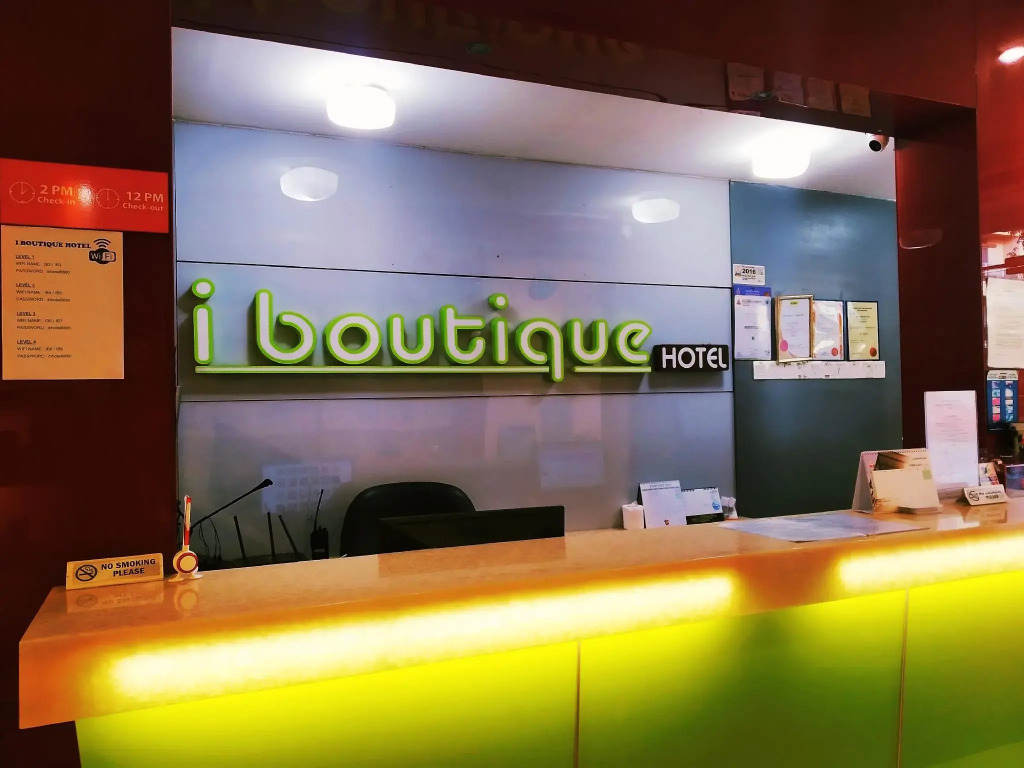 i Boutique Hotel