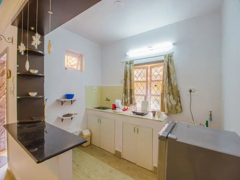 OYO 14906 Home 1BHK With Pool Carmona Beach