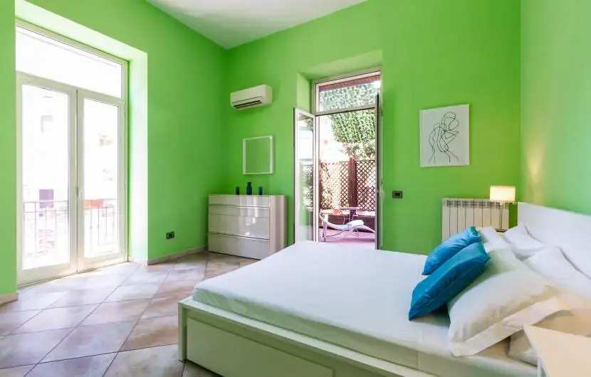 Flat 200M² 3 Bedrooms 2 Bathrooms - Naples