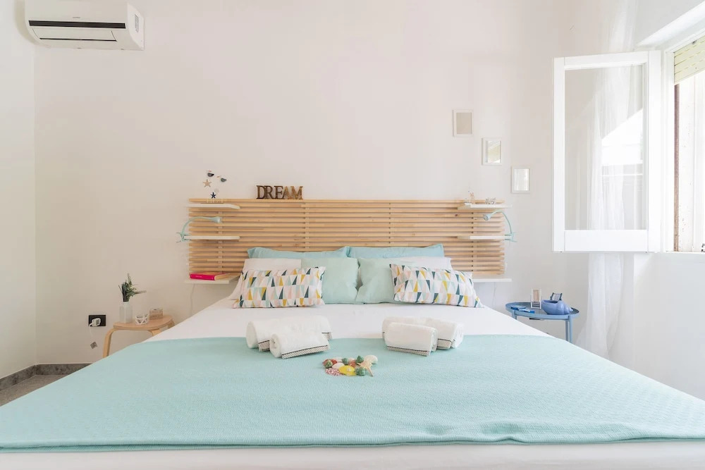 2473 Villetta Seaside by Barbarhouse