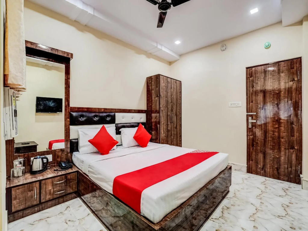 OYO 38027 Hotel Ashoka by OYO Rooms