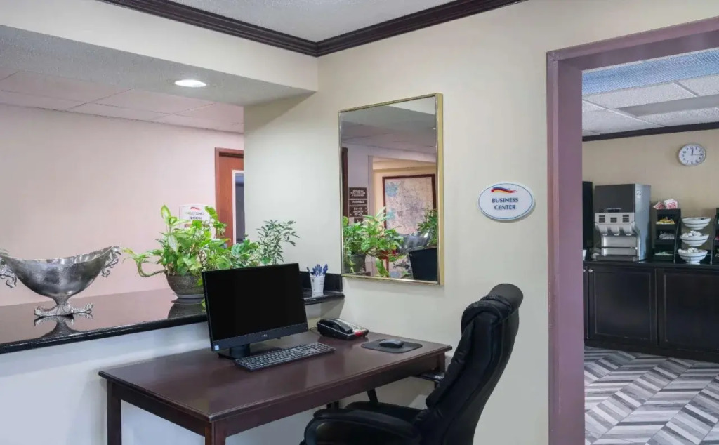 Comfort Inn & Suites Brentwood - Nashville