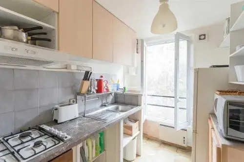 2 pièces calme et central, Paris 10ème