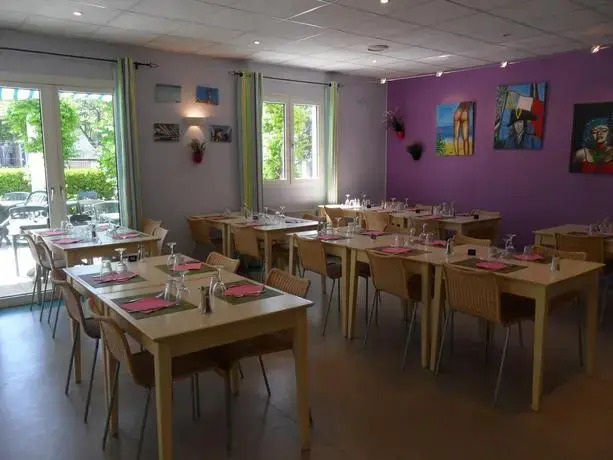 Arcadius Le Petit Hotel