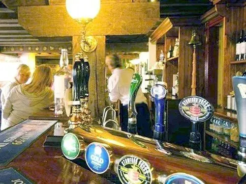 Coldstreamer Inn