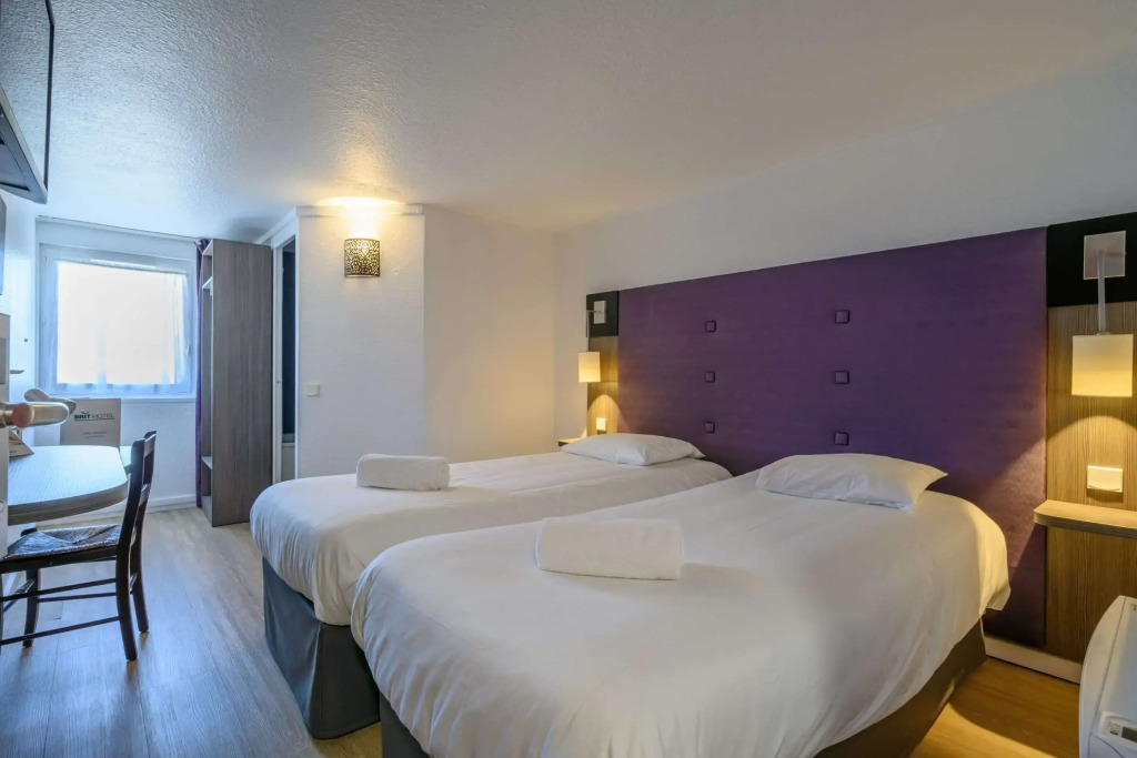 Brit Hotel Reims La Neuvillette