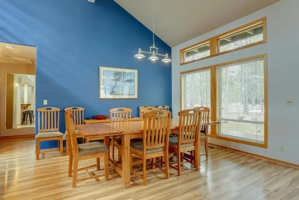 1 Colonial-Golf Course-5BR/6BA