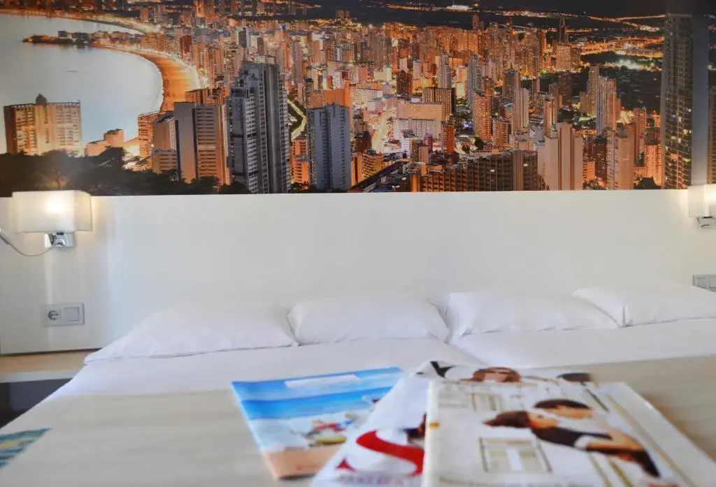 Hotel Tropic