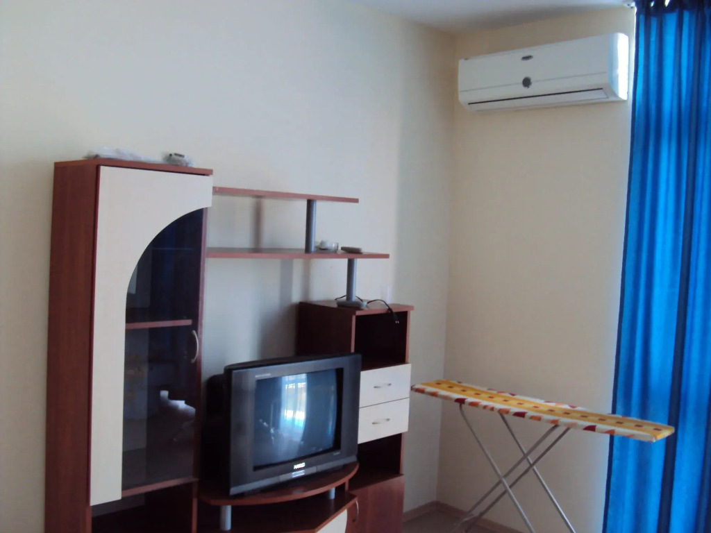 Sun City Apartments