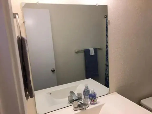 Quiet townhouse close to Fort Sill!