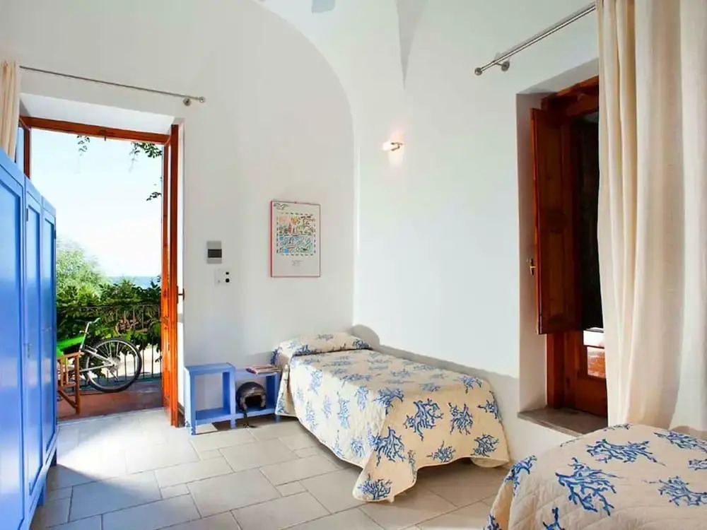 Apartment on the Boulevard of Santa Maria La Scala Near the Sea