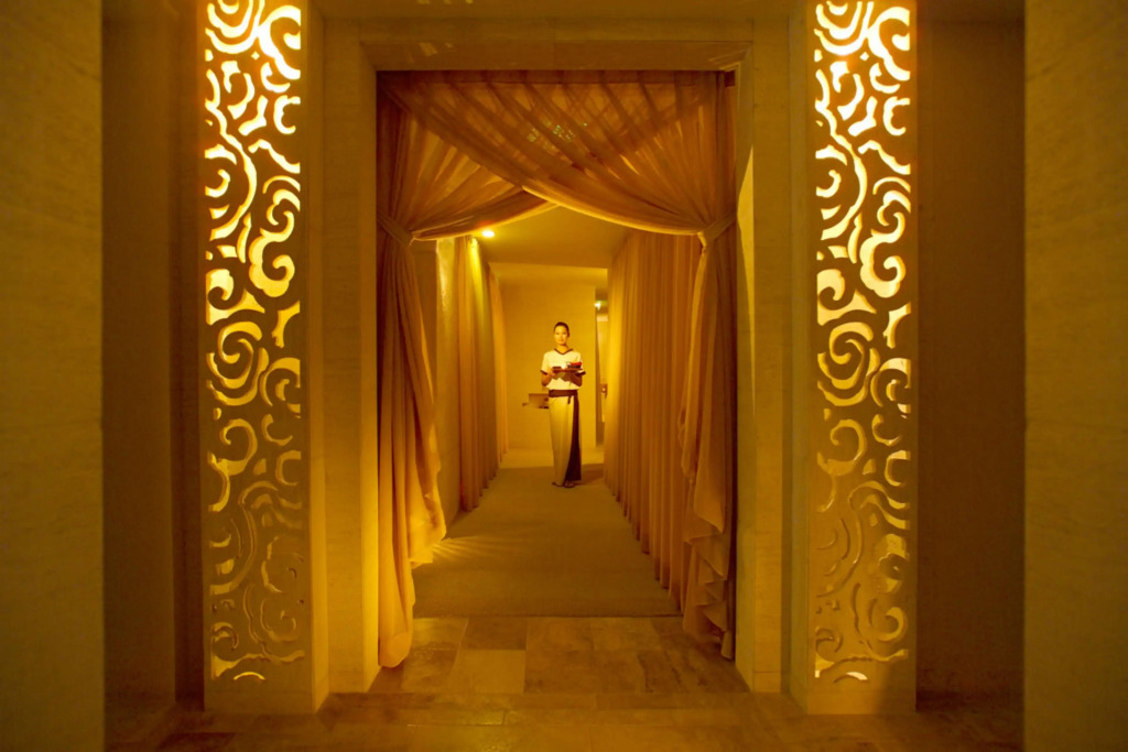 China World Hotel, Beijing, A Shangri-La Hotel