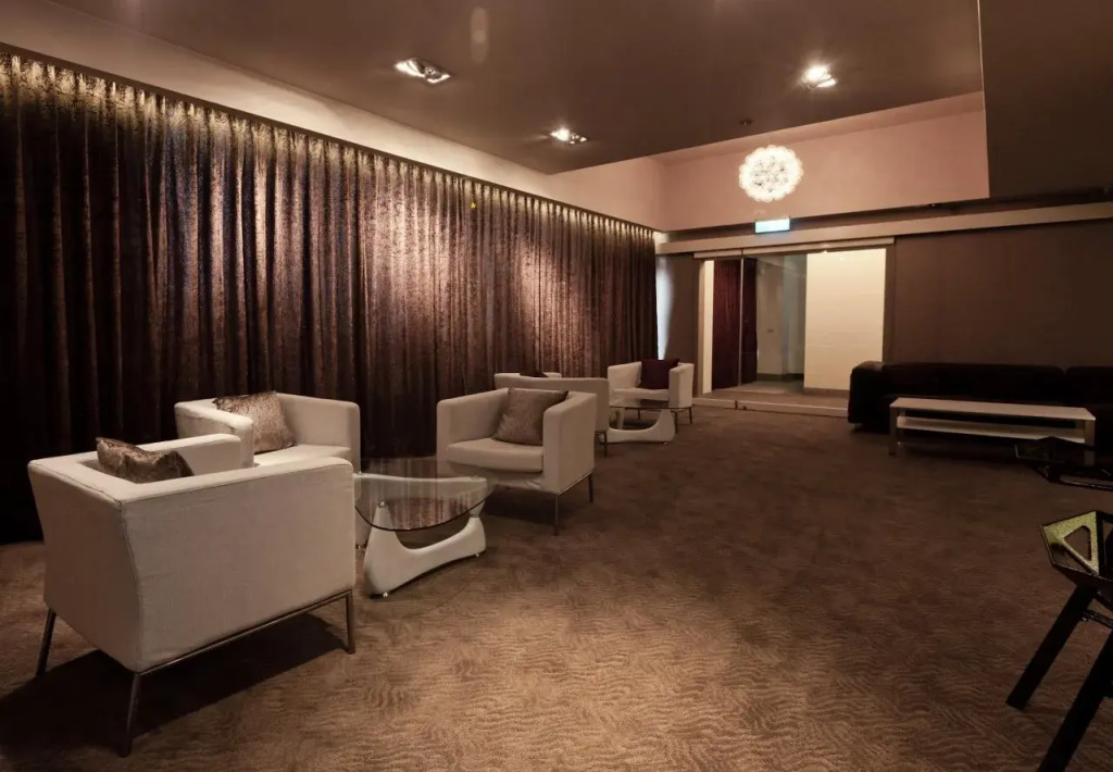 Green Hotel