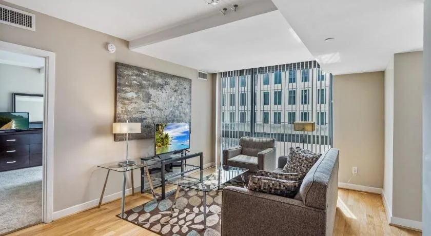 Newseum Residences At Penn Ave Execustay
