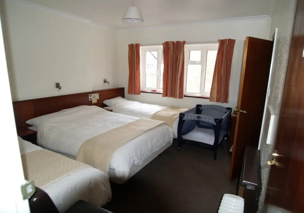 White Lodge