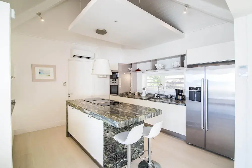Dream Villa Orient Bay 570