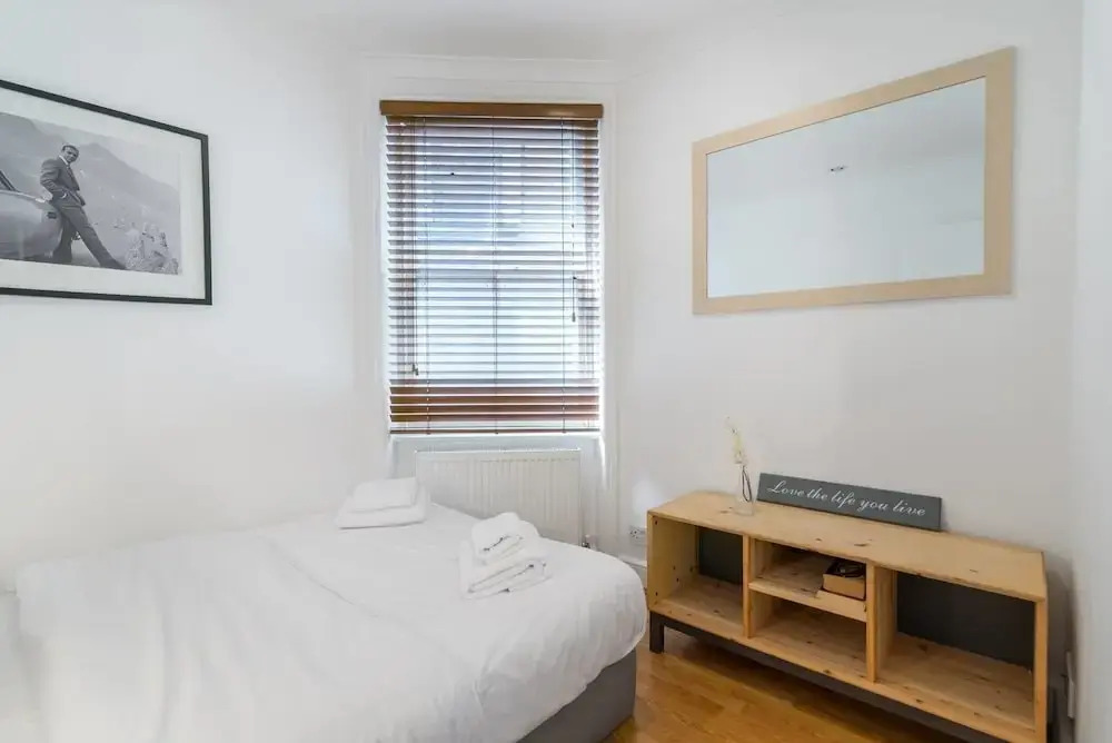 2 Bedroom Flat in West Kensington