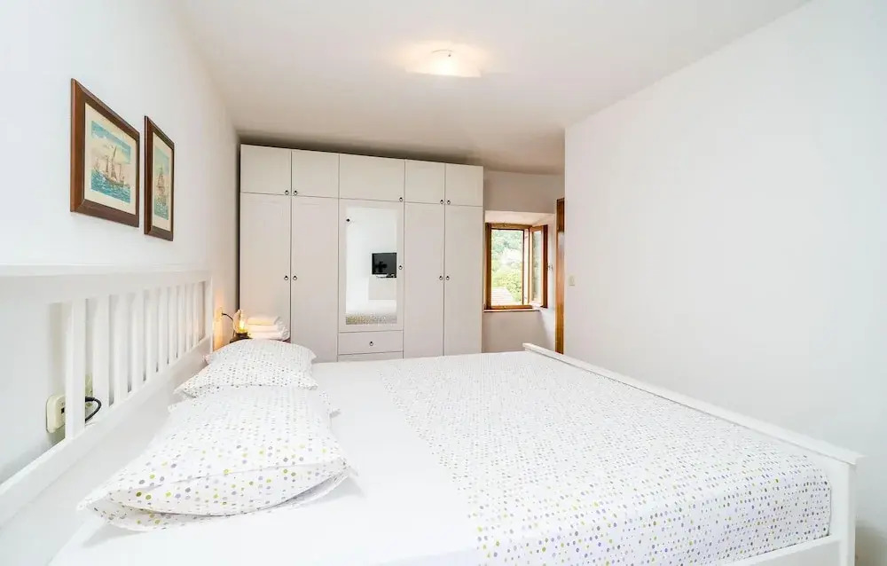 Stunning Home in Gruda With Wifi and 2 Bedrooms