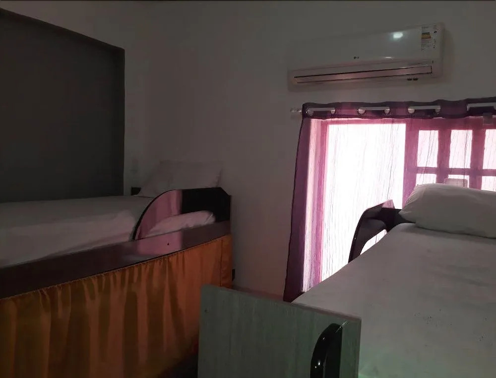 Praimar hostel & suites