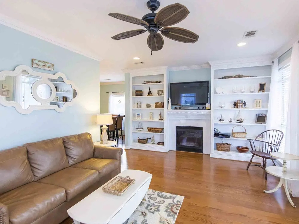 Day Dream by Southern Vacation Rentals