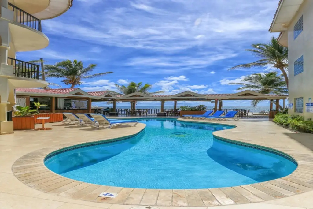 SunBreeze Suites