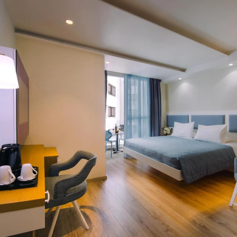 Qbic City Hotel