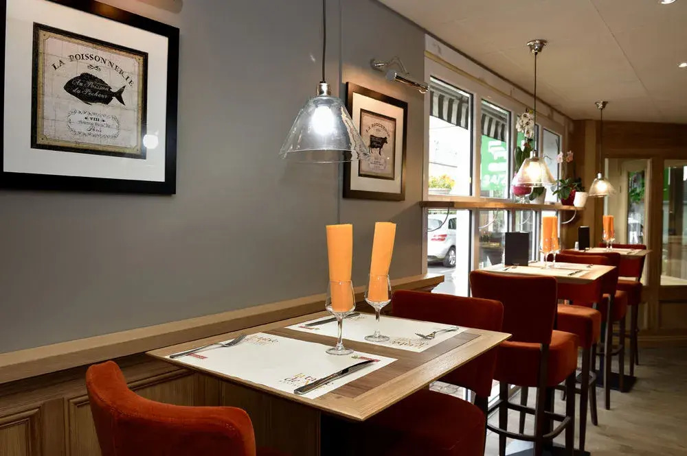 Brit Hotel Essentiel Reims Taissy