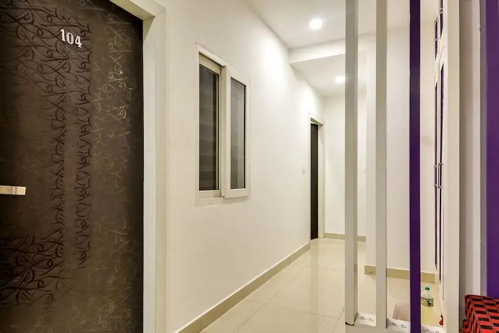 Hotel Purple Residency by OYO Rooms