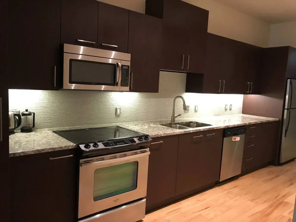 Pleasant  2Br Apartment | Great Value Downtown