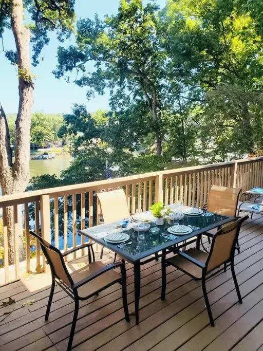 The Anchor House - Beautiful and Spacious Vacation Retreat