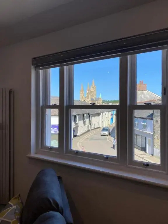 Apartment 7, The Cathedral View
