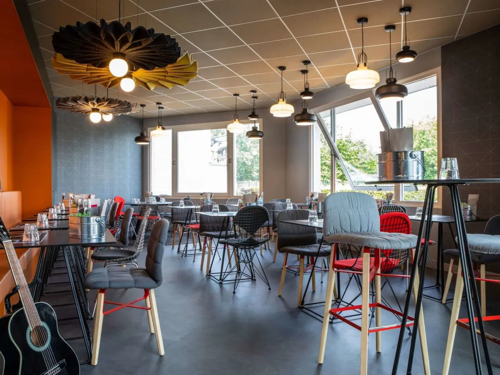 ibis Compiegne