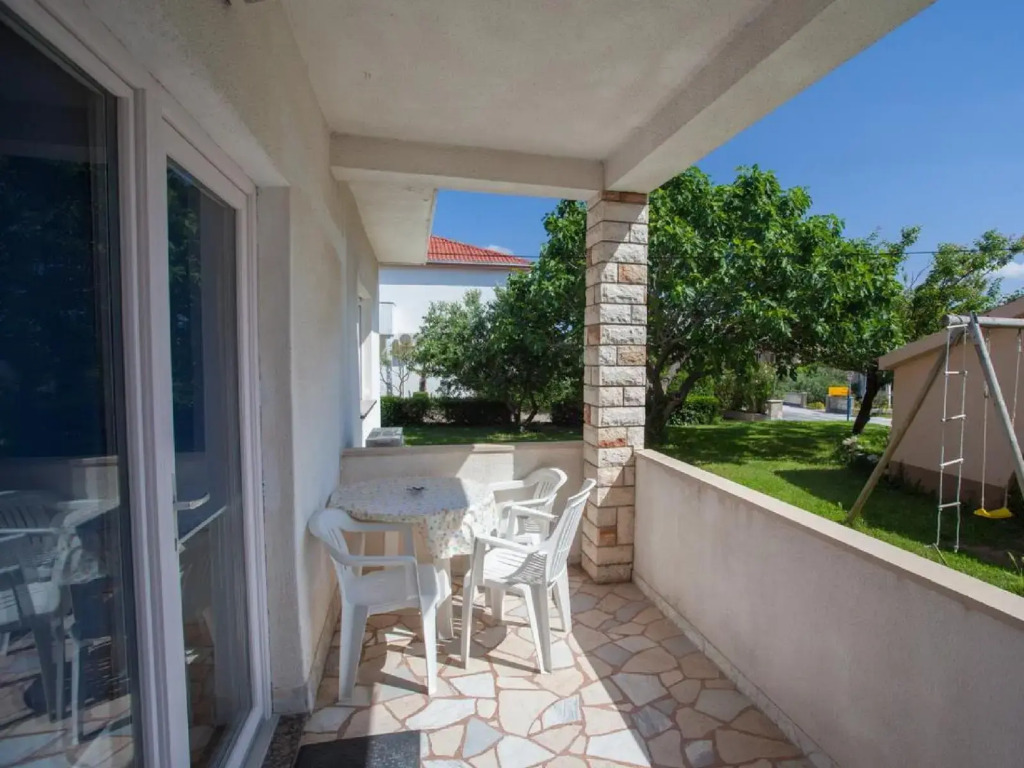 Apartments & Rooms Dekanic