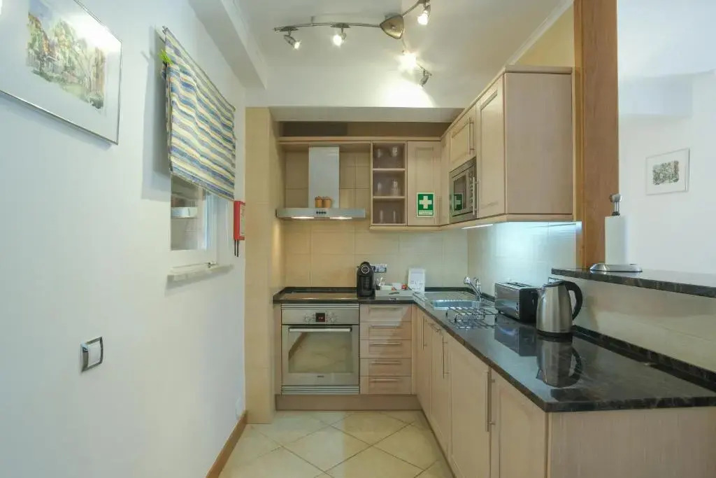 Casa Monte Cristo Apartments - Plum