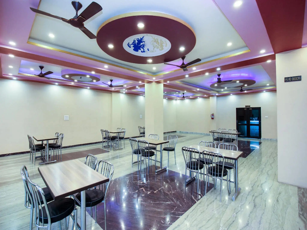 OYO Flagship 15683 The Heritage Hotel