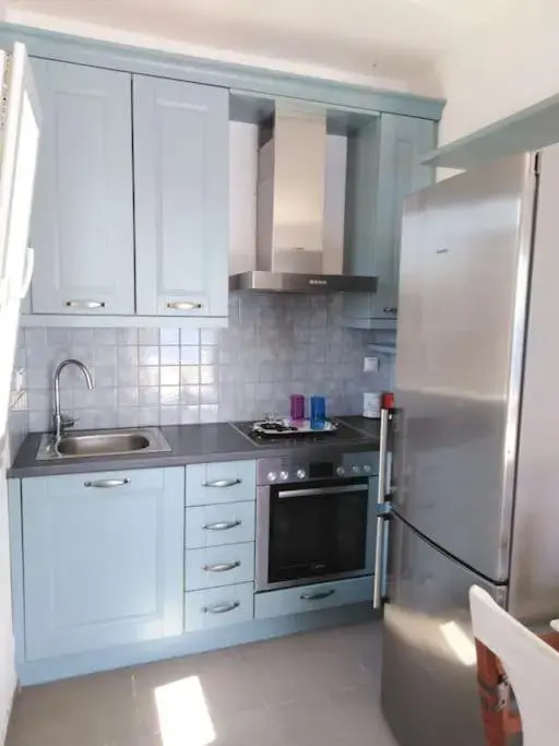 Loutra Kythnos Suites