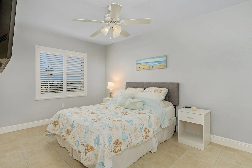 Estero Cove 523 - Beautifully Updated!! 2 Bedroom Condo by RedAwning