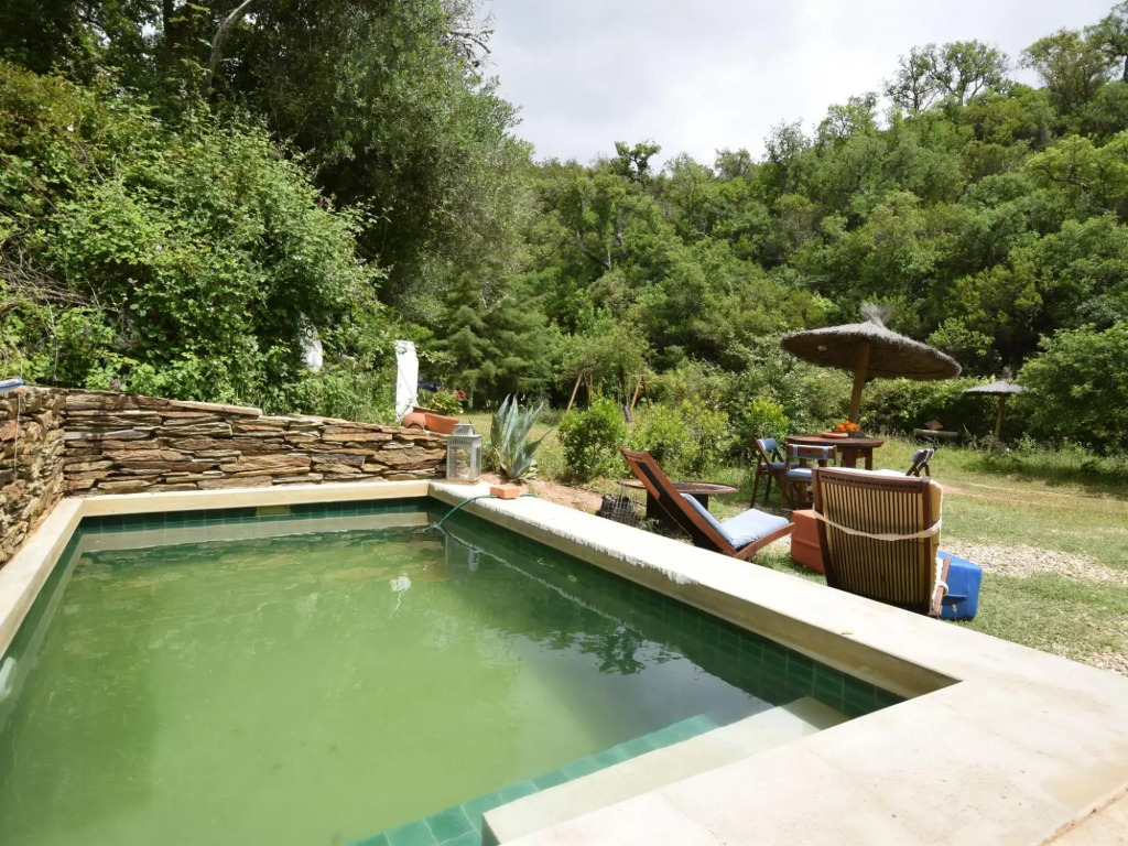 Cottage in Sdo Lums With Barbecue